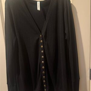 Zenana Outfitters Black Button-Up Cardigan